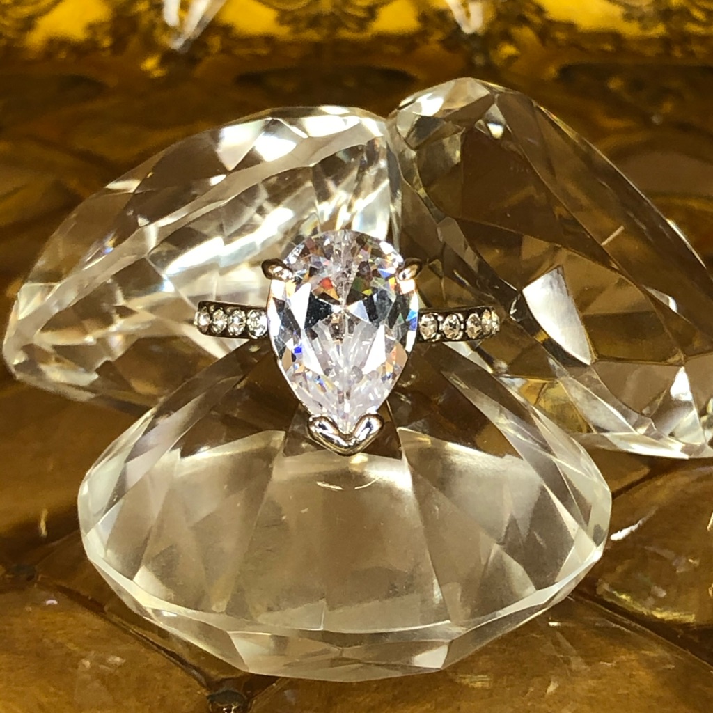 2ct Pear Shape Ring